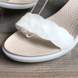 crocs isabella block heel oyster